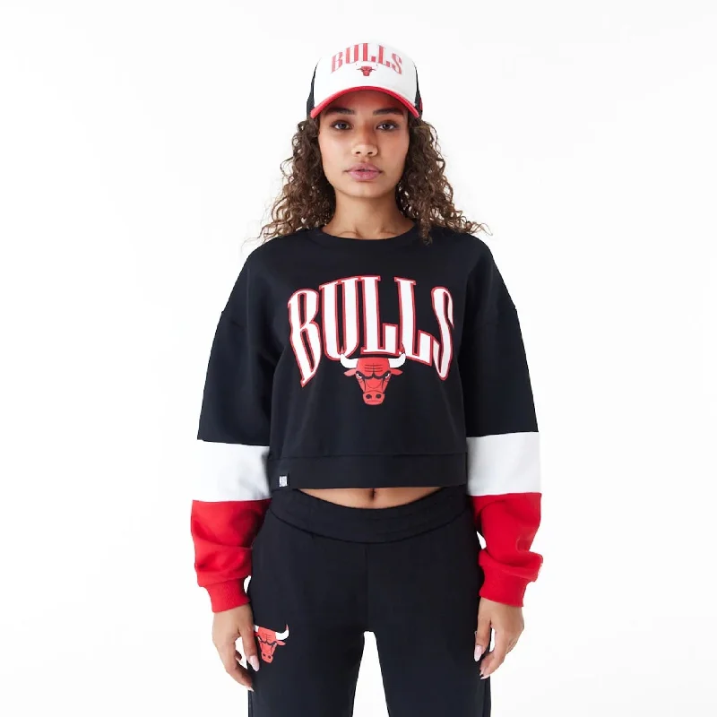 Epic Deals Chicago Bulls Womens NBA Colour Block Black Crop Crew Neck Sweatshirt