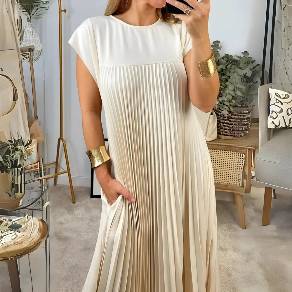 Discount Mania Hilary Classic Dress