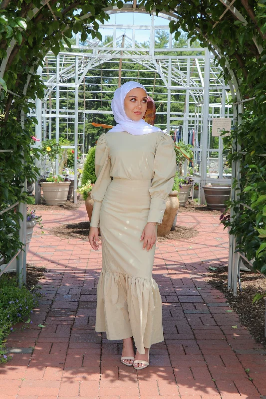 Can't Miss Arianna Deluxe Cotton Skirt- Beige