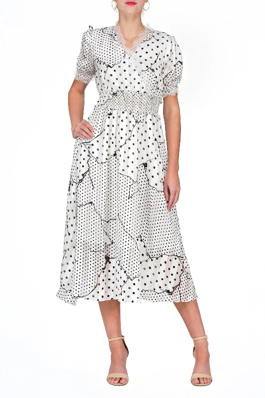Limited Stock TWO PEARS-Short Sleeve Dot Print V-neck Elastic Waist Fit & Flare Dress Limited Stock TWO PEARS-Short Sleeve Dot Print V-neck Elastic Waist Fit & Flare Dress