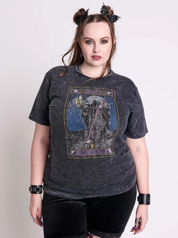 casual evening dressThe Hermit Tarot T-shirt