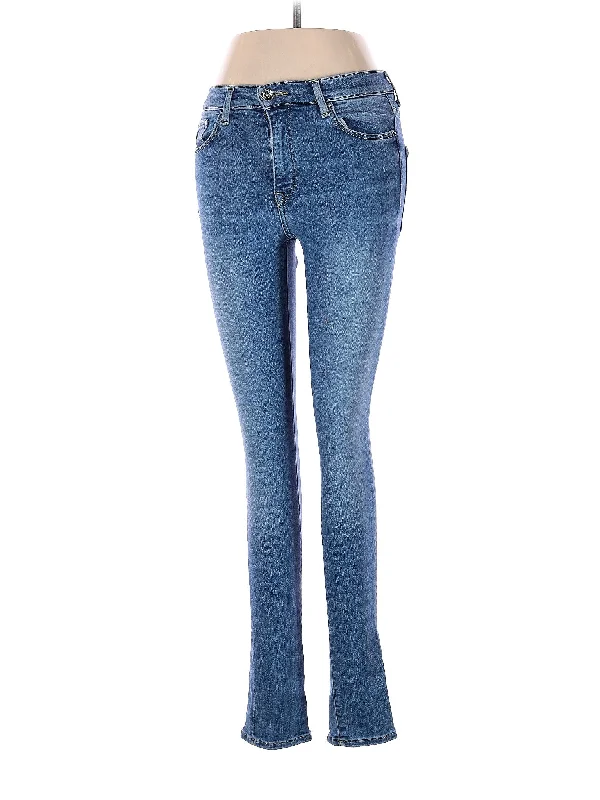 Get It Before It’s Gone Jeans
