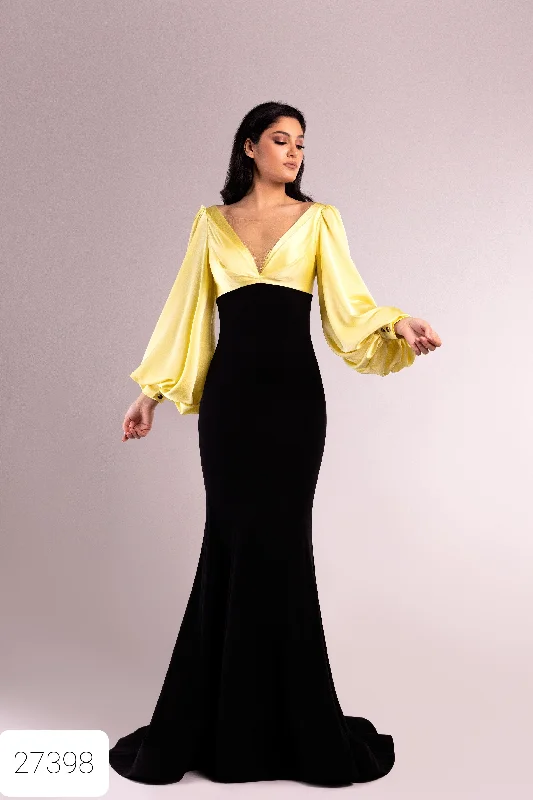 YEAR-End Clearance Sara Badr 27398