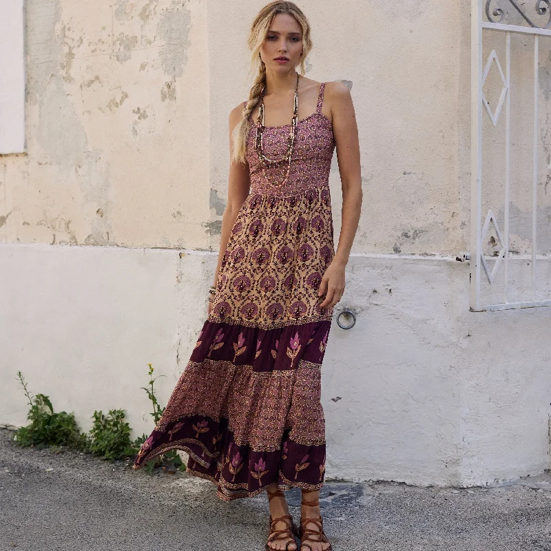 Clearance Event Château Quilted Strappy Maxi Dress