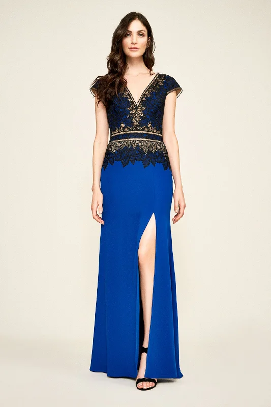 Stock Up and Save TADASHI SHOJI-VIOLETTE CREPE GOWN