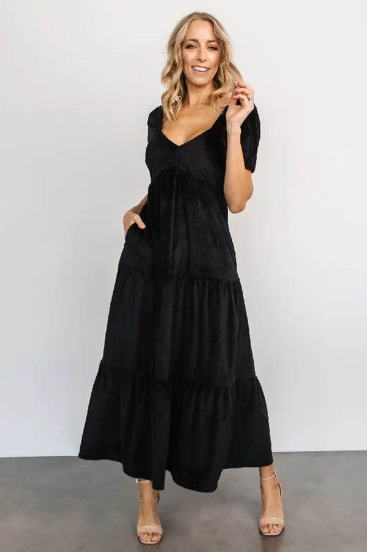 A-line dressKenli Velvet Maxi Dress | Black