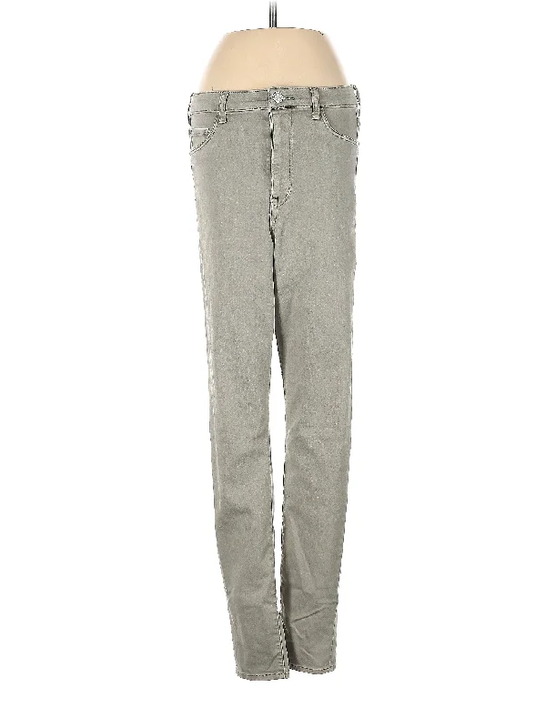 YEAR-End Clearance Jeans