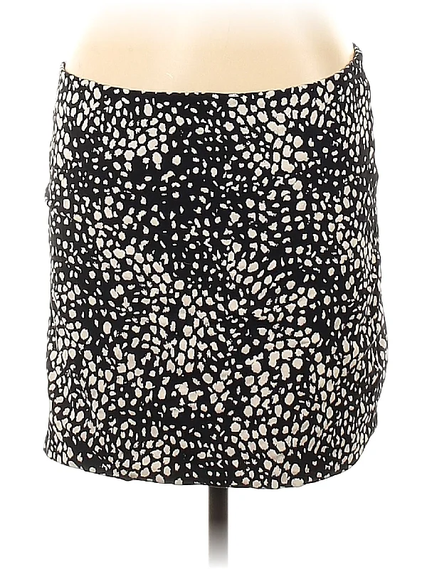 While Supplies Last Active Skirt