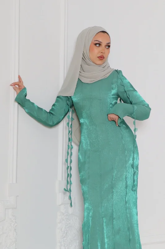 Super Deal Nailea Organza Maxi Dress- Emerald