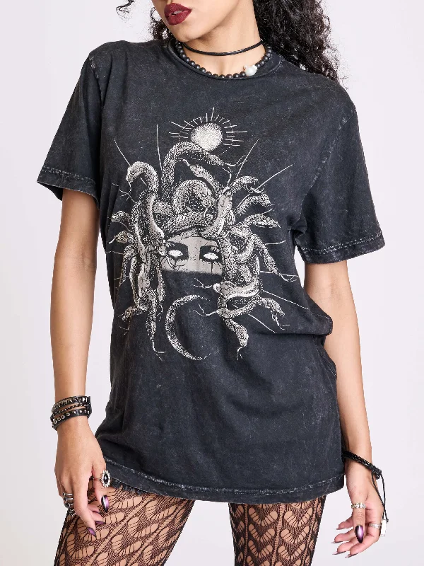 summer floral dressMedusa Tshirt