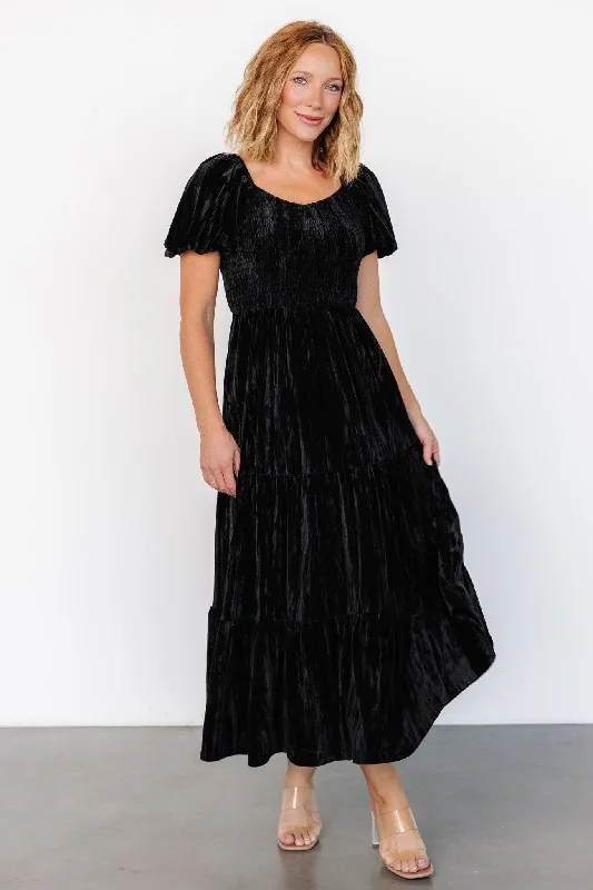 relaxed fit dressColleen Velvet Maxi Dress | Black