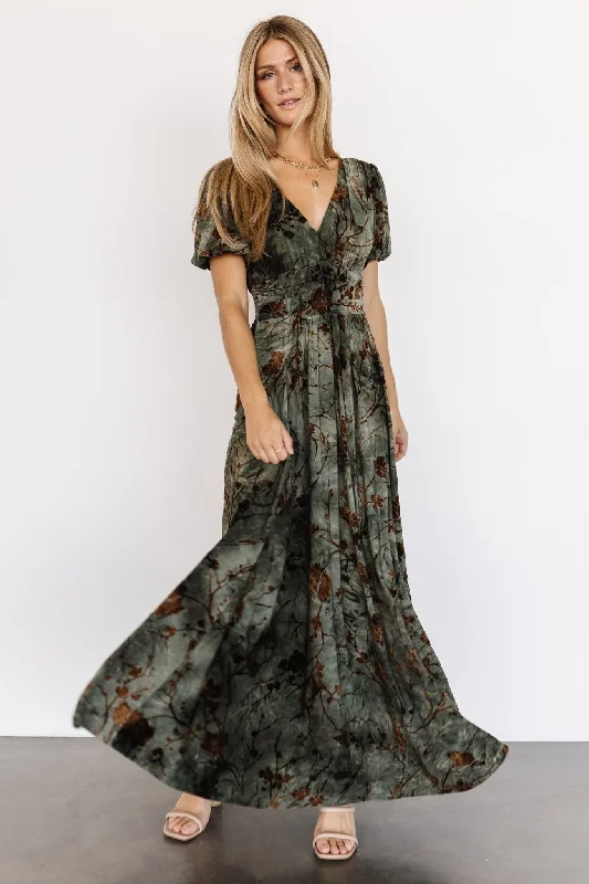 Daily Specials Leslie Velvet Maxi Dress | Green + Copper