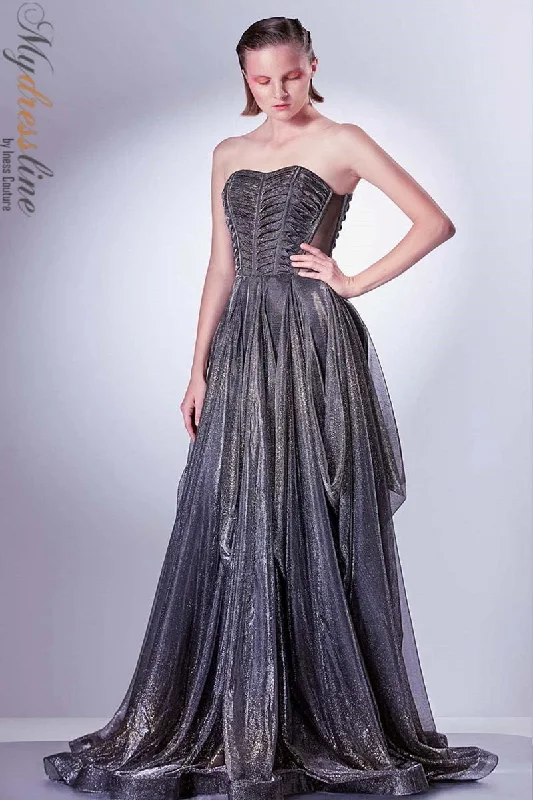 Last Chance MNM Couture G1331