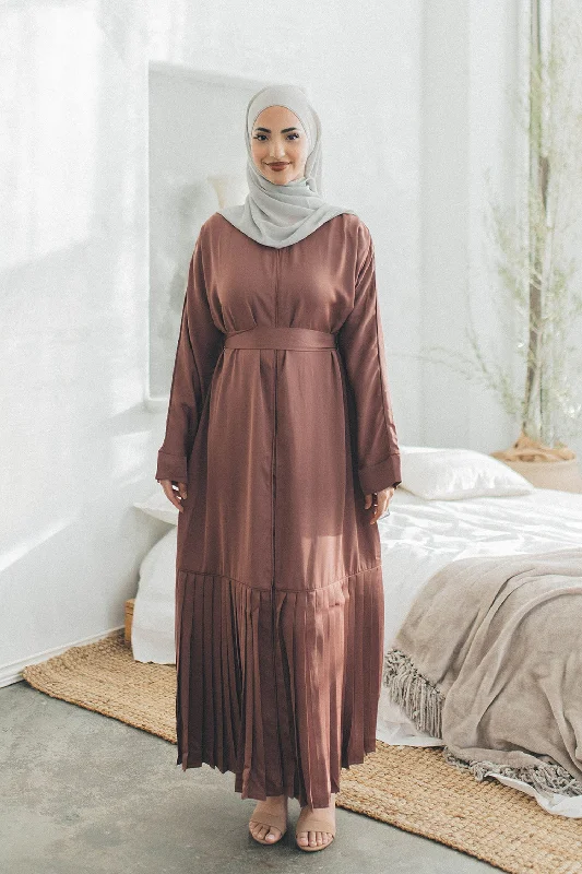 Price Cut Sahra Open Pleat Abaya- Muave