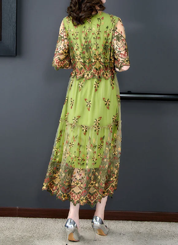 Markdowns Women's elegance Style V-neck embroidery Short Sleeved Fashionable dresses Markdowns Women's elegance Style V-neck embroidery Short Sleeved Fashionable dresses