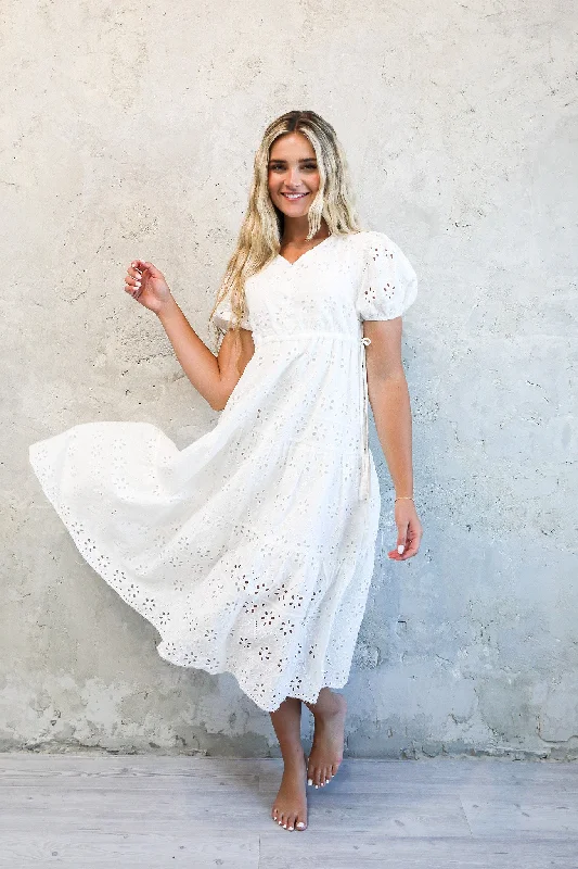 Take Advantage The Randa in White Eyelet (FINAL SALE)