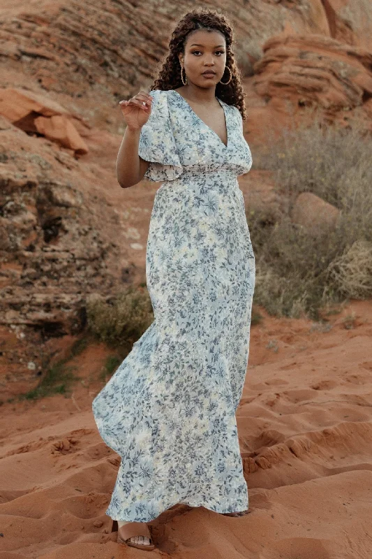 sophisticated dressVerona Smocked Maxi Dress | White + Blue Print