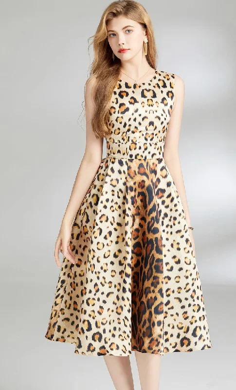 Final Sale Sleeveless high-waisted  Leopard Printed big size A-line dress