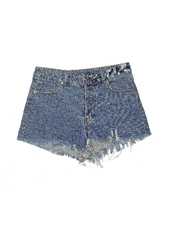 Year-End Clearance Denim Shorts