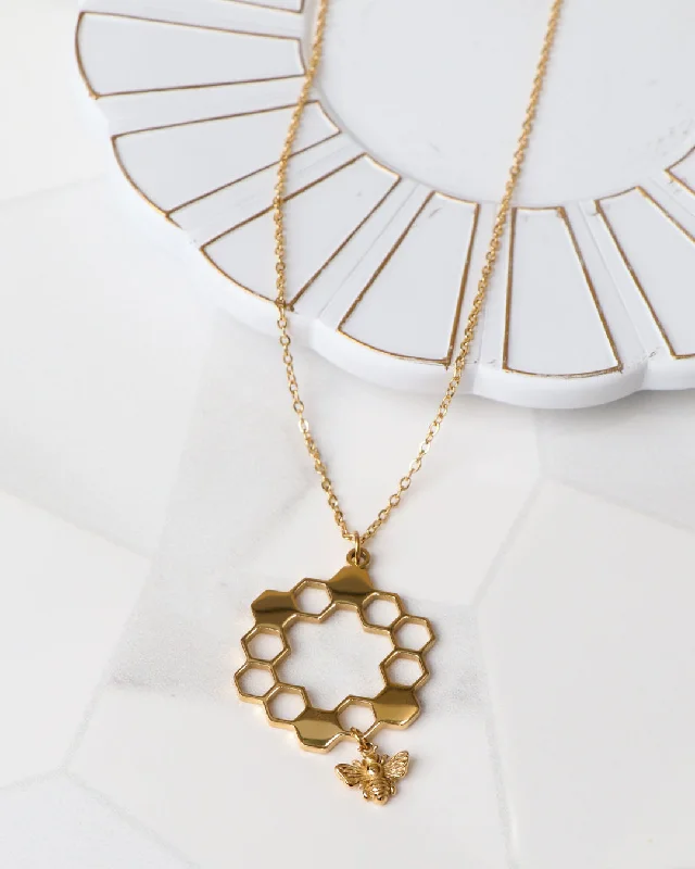 Daily Deals The Nahla & It's Honey Necklace | Premium