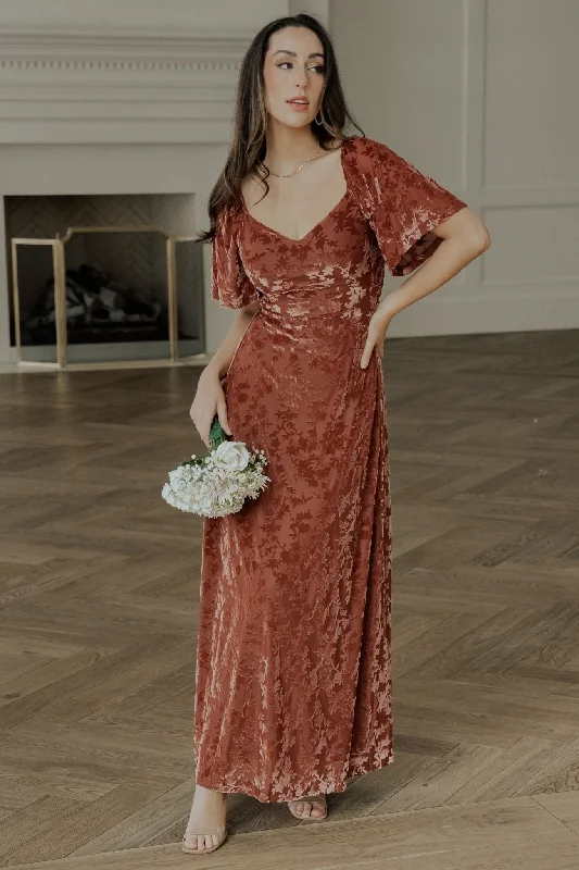 chic slip dressEverley Velvet Maxi Dress | Cinnamon