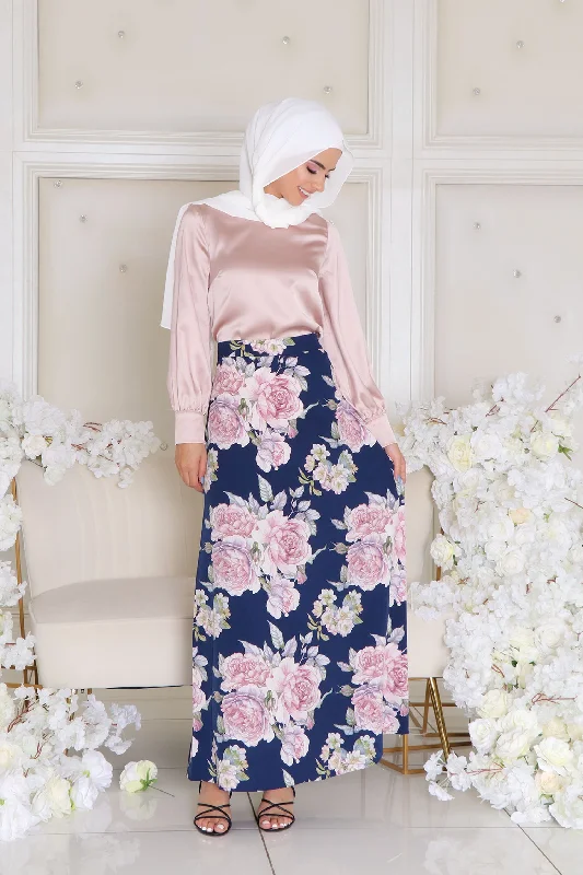 Today’s Deal Naomi Floral Skirt- Navy Blue
