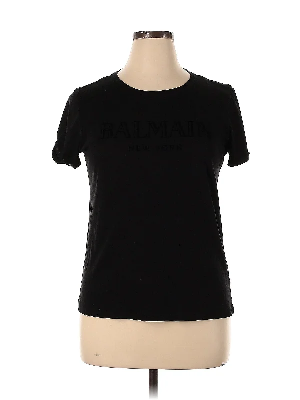 Season Finale Sale Short Sleeve T Shirt