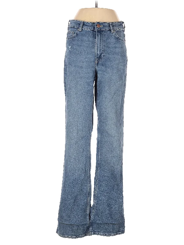 Early Access Jeans