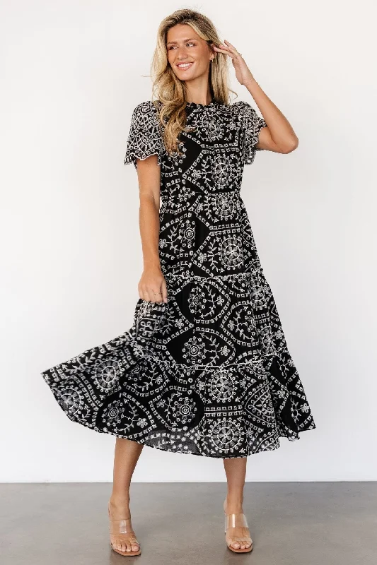 chic shift dressMirabel Eyelet Midi Dress | Black + White