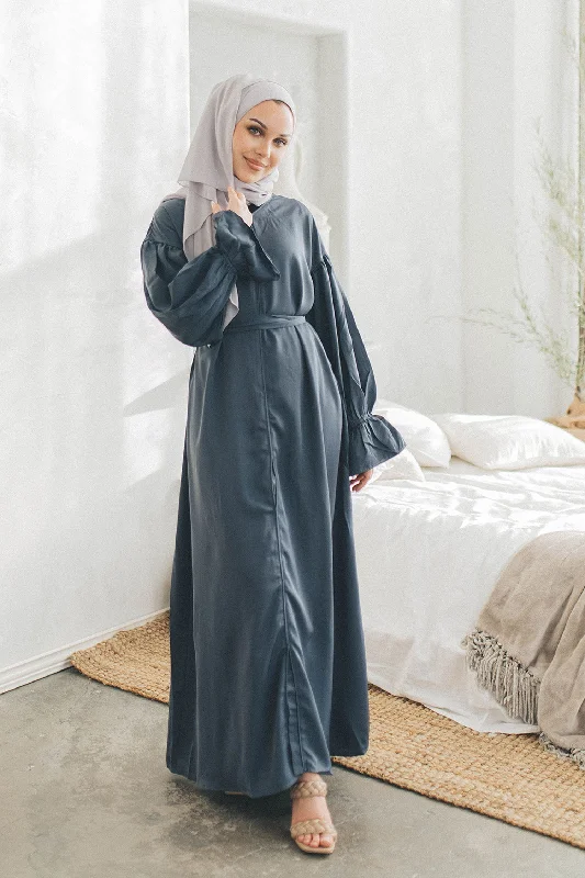 Special Discount Darya Balloon Sleeve Abaya- Dark Blue