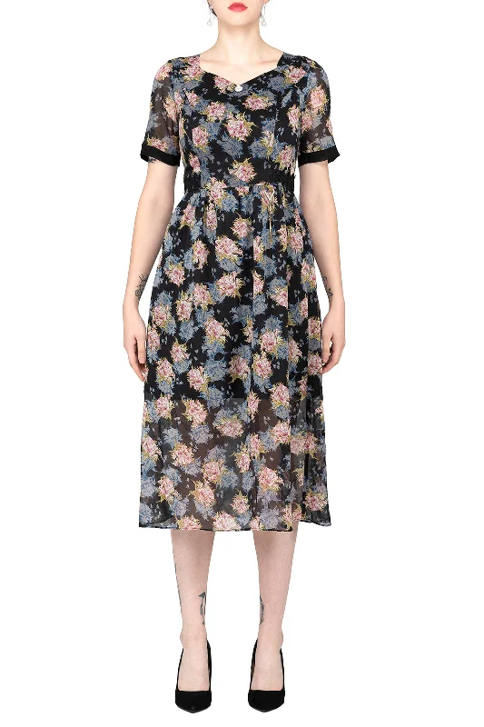 Hurry In TWO PEARS-Flowy Floral Print Dress