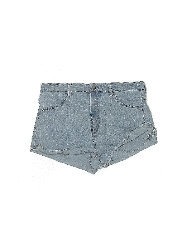 Early Bird Discount Denim Shorts