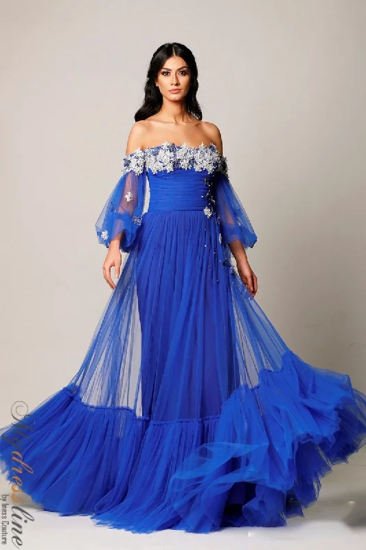 Year-End Sale Sara Badr 27064