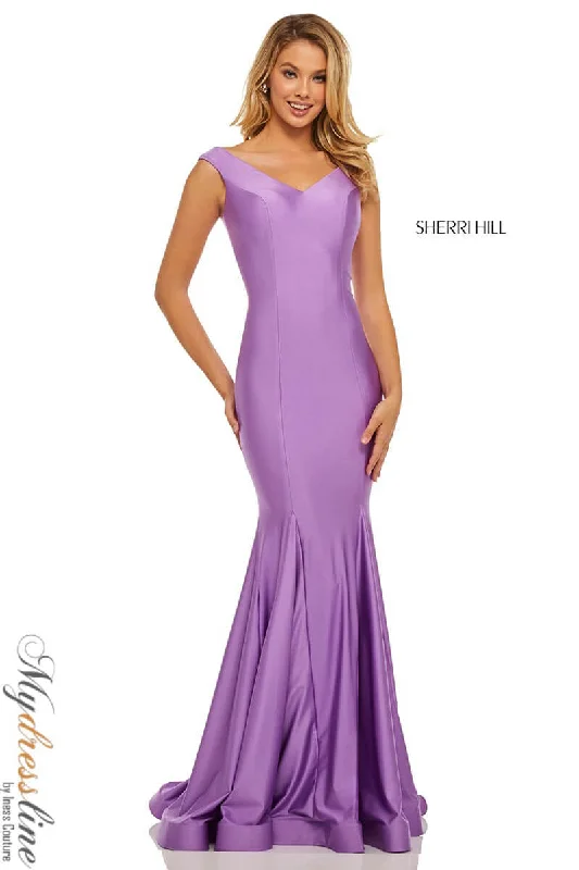 flowy dressSherri Hill 52783