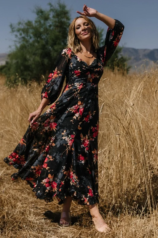 casual knit dressEstefania Maxi Dress | Black Floral