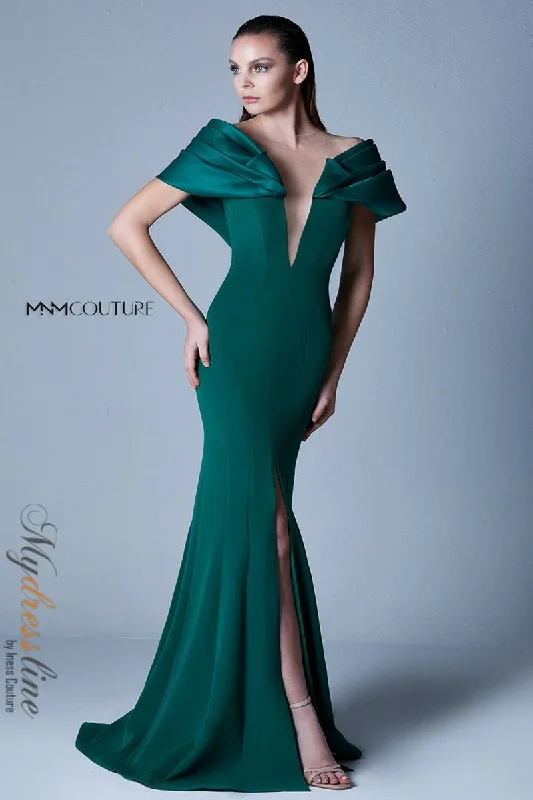 high-waisted dressMNM Couture G1071