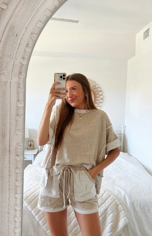 Stock Clearance LAZY DAY SET - TAUPE